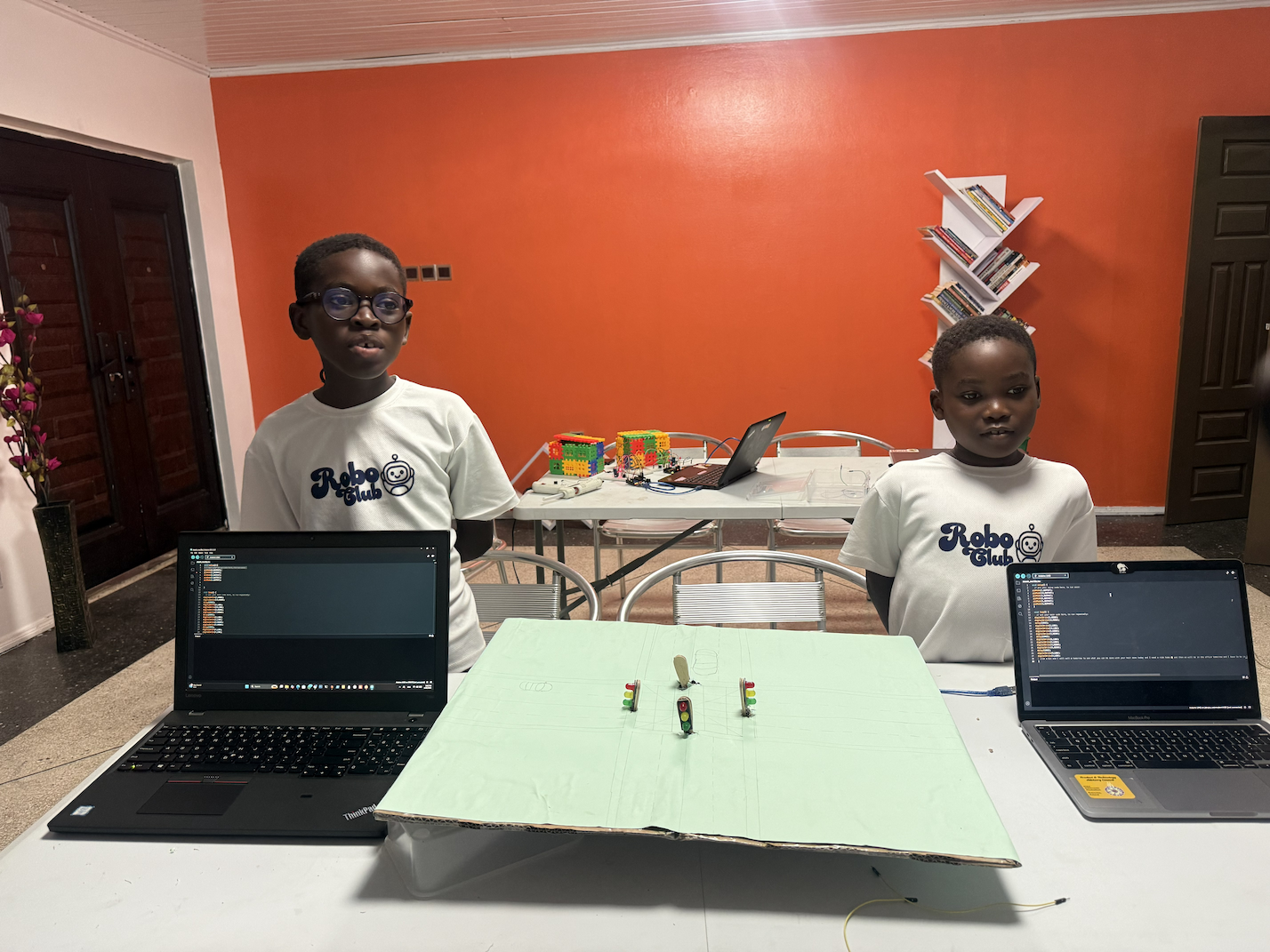 ROBO CLUB session photo 23